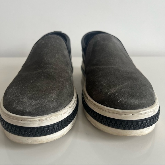 Sergio Rossi Suede Leather Slip-On Sneakers Loafer Zipper size 39EU or 8US - Picture 3 of 14